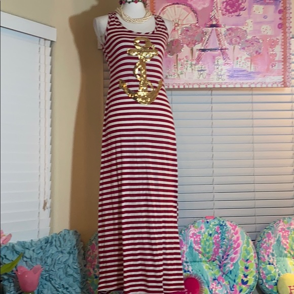 Bold gold sequin anchor on red and cream stripe maxi dress & sexy side slit - Picture 1 of 9